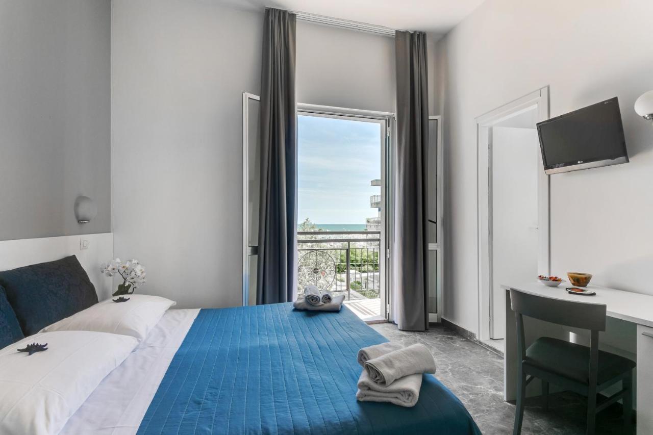 Hotel Quisisana Rimini Exteriör bild